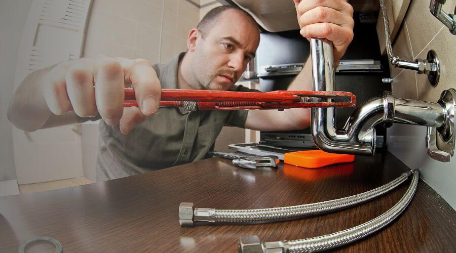 Expert burst pipe repair services in Moxee, WA